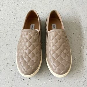 Steve Madden Ecentrcq Quilted Slip-On Shoes